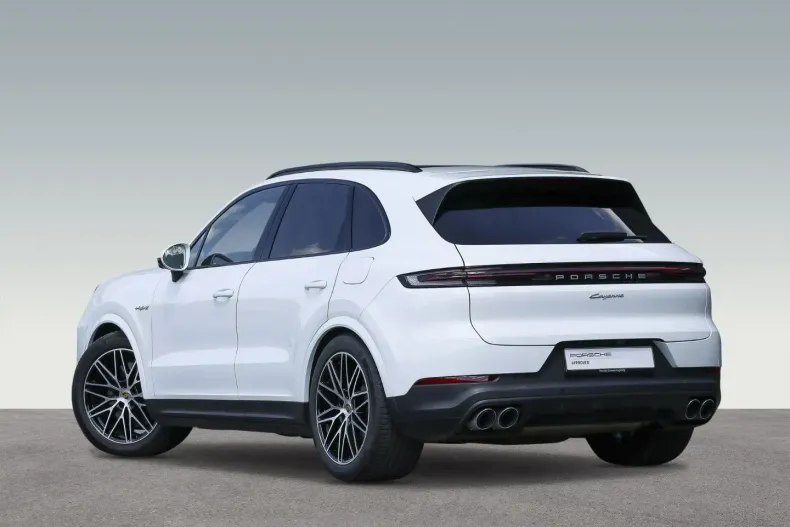 Porsche Cayenne din 2024 cu 19.400 km - oferta POR156185 - foto 3