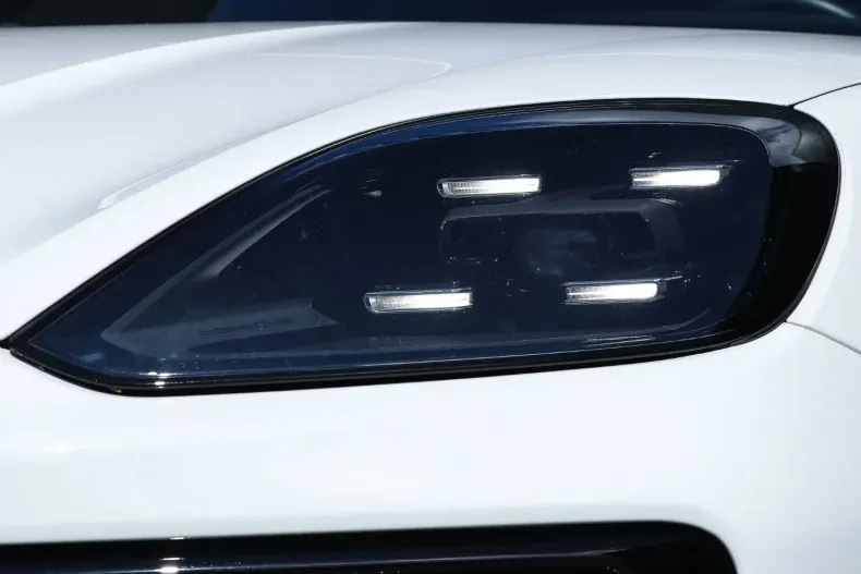 Porsche Cayenne din 2024 cu 19.400 km - oferta POR156185 - foto 7