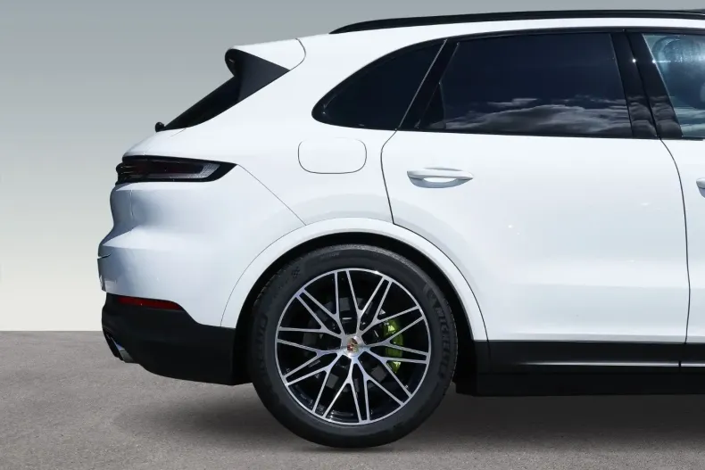 Porsche Cayenne din 2024 cu 19.400 km - oferta POR156185 - foto 33