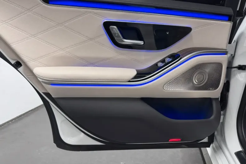 Mercedes-Benz S 63 AMG din 2023 cu 38.900 km - oferta MER156198 - foto 21