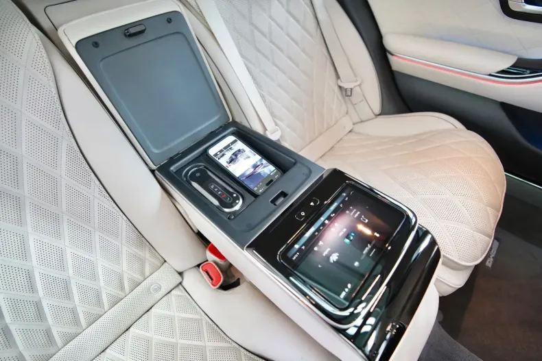 Mercedes-Benz S 450 din 2025 cu 27.300 km - oferta MER156201 - foto 19