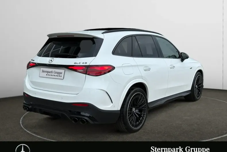 Mercedes-Benz GLC 43 AMG din 2024 cu 7.650 km - oferta MER156210 - foto 5
