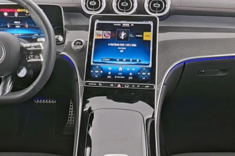 Mercedes-Benz GLC 43 AMG din 2024 cu 7.889 km - oferta MER156214 - foto 5