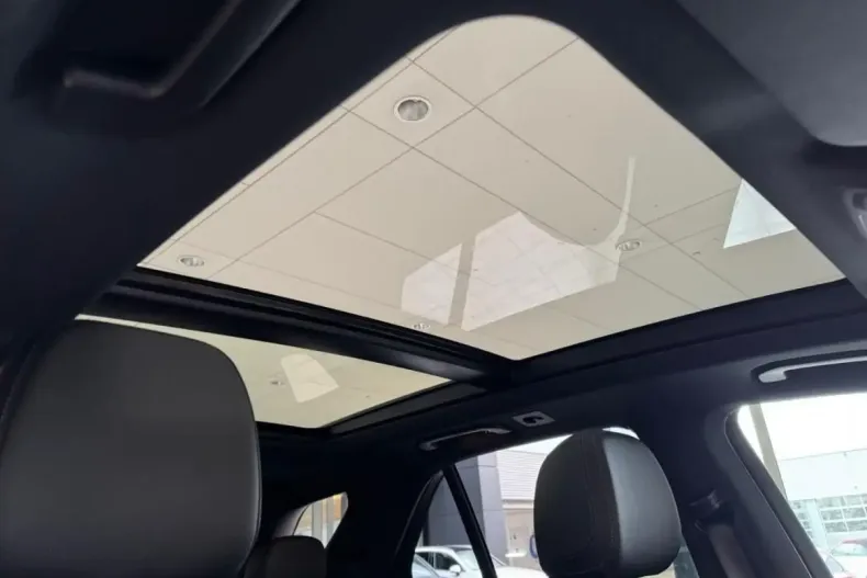 Mercedes-Benz GLE 300 din 2024 cu 17.689 km - oferta MER156228 - foto 18