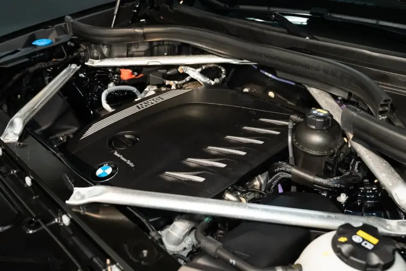 BMW X5 din 2022 cu 61.980 km - oferta BMW156230 - foto 16