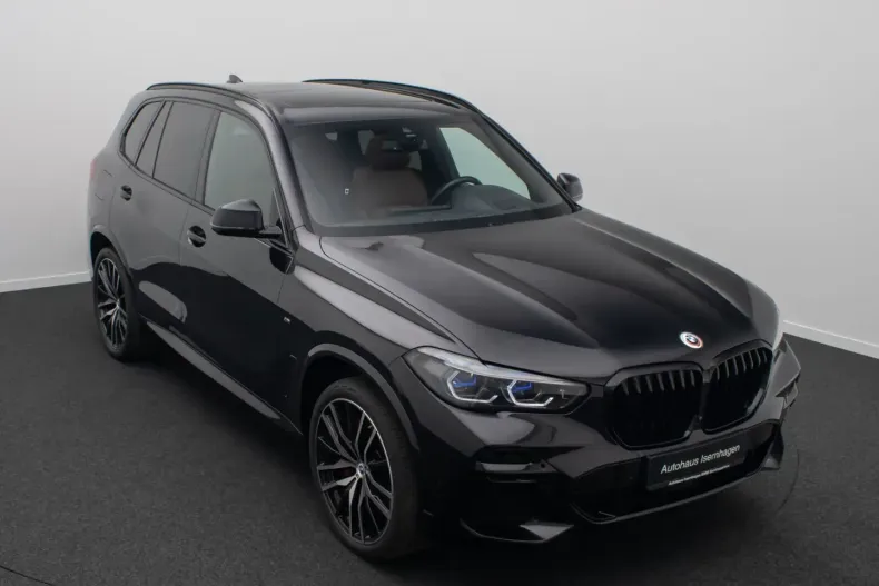 BMW X5 din 2022 cu 51.632 km - oferta BMW156232 - foto 1