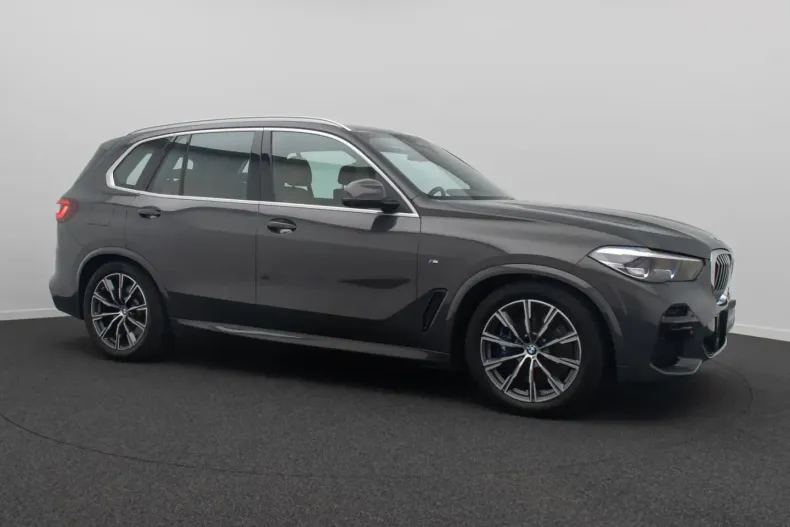 BMW X5 din 2022 cu 43.564 km - oferta BMW156234 - foto 3