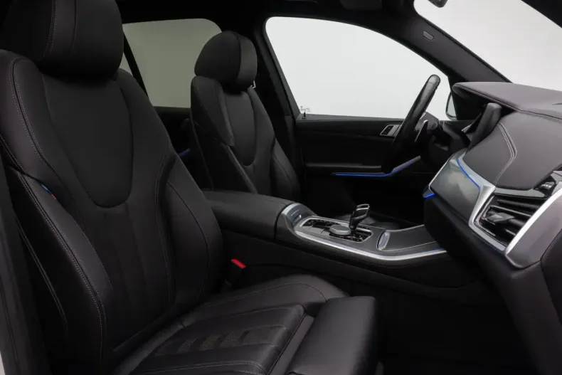 BMW X5 din 2021 cu 46.825 km - oferta BMW156236 - foto 29