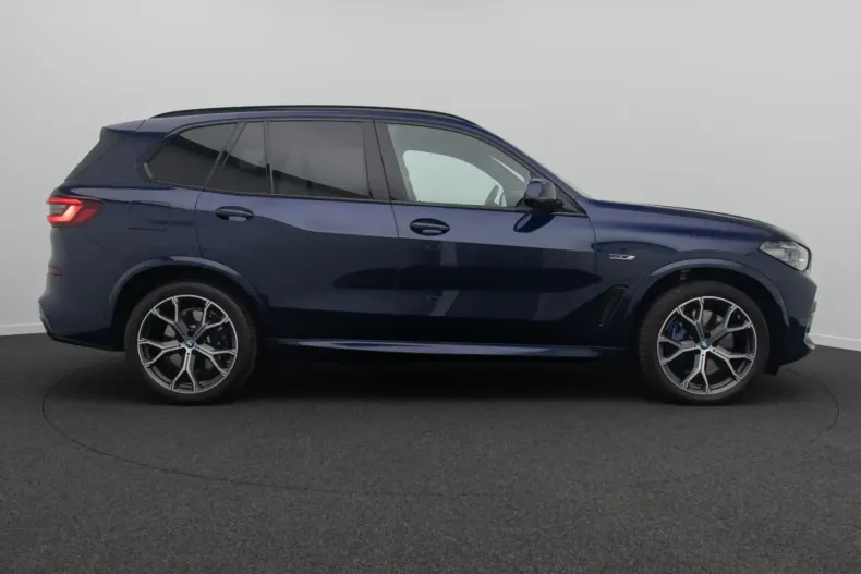 BMW X5 din 2022 cu 81.346 km - oferta BMW156238 - foto 4