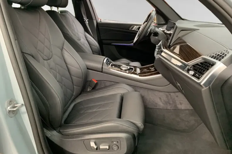 BMW X5 din 2025 cu 21.500 km - oferta BMW156243 - foto 7