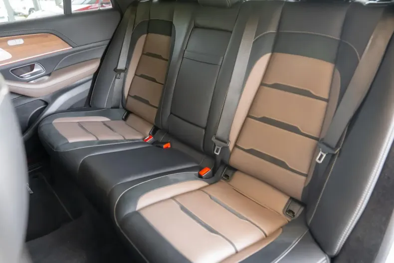 Mercedes-Benz GLE 43 AMG din 2021 cu 35.000 km - oferta MER156245 - foto 21