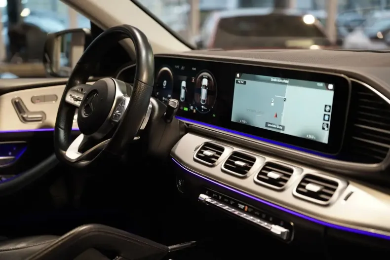 Mercedes-Benz GLE 350 din 2021 cu 37.500 km - oferta MER156261 - foto 13