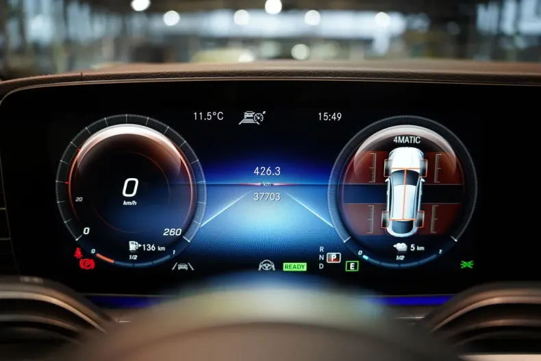 Mercedes-Benz GLE 350 din 2021 cu 37.500 km - oferta MER156261 - foto 35