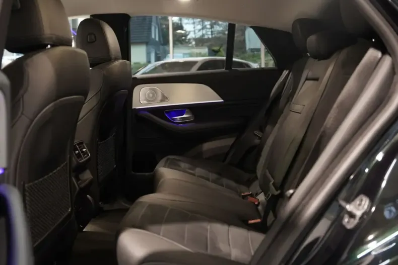 Mercedes-Benz GLE 350 din 2021 cu 37.500 km - oferta MER156261 - foto 37