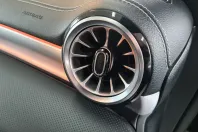 Mercedes-Benz CLA 250 din 2021 cu 48.077 km - oferta MER156263 - foto 13