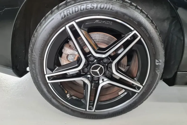 Mercedes-Benz CLA 250 din 2021 cu 48.077 km - oferta MER156263 - foto 19