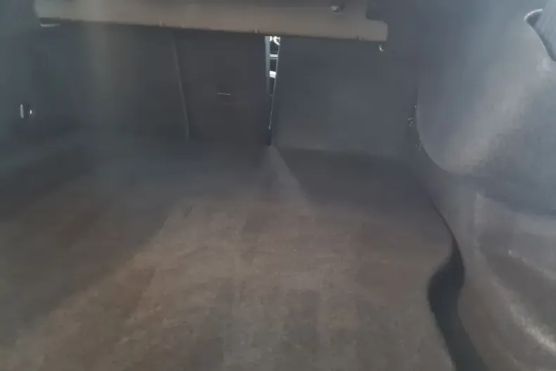 Mercedes-Benz CLA 250 din 2021 cu 48.077 km - oferta MER156263 - foto 21