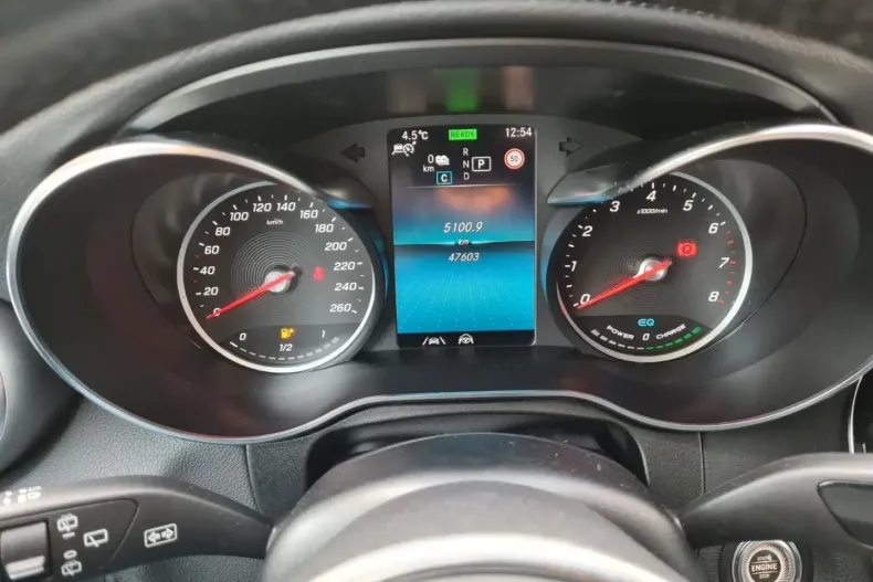 Mercedes-Benz GLC 300 din 2021 cu 47.603 km - oferta MER156264 - foto 22