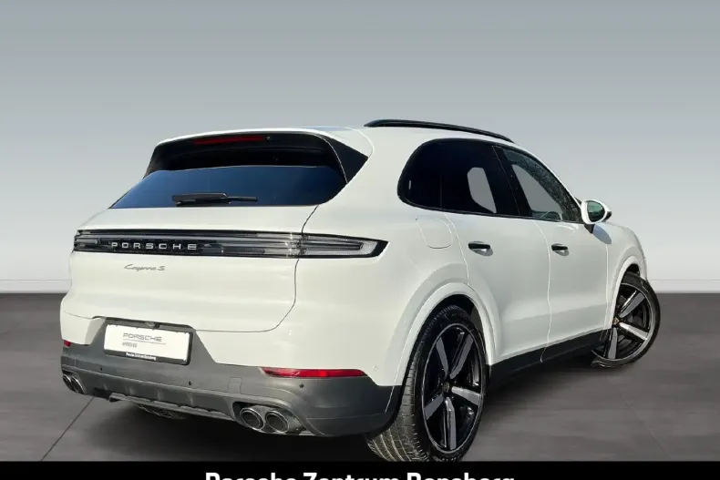 Porsche Cayenne din 2024 cu 6.400 km - oferta POR156277 - foto 4