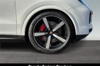 Porsche Cayenne din 2024 cu 6.400 km - oferta POR156277 - foto 12