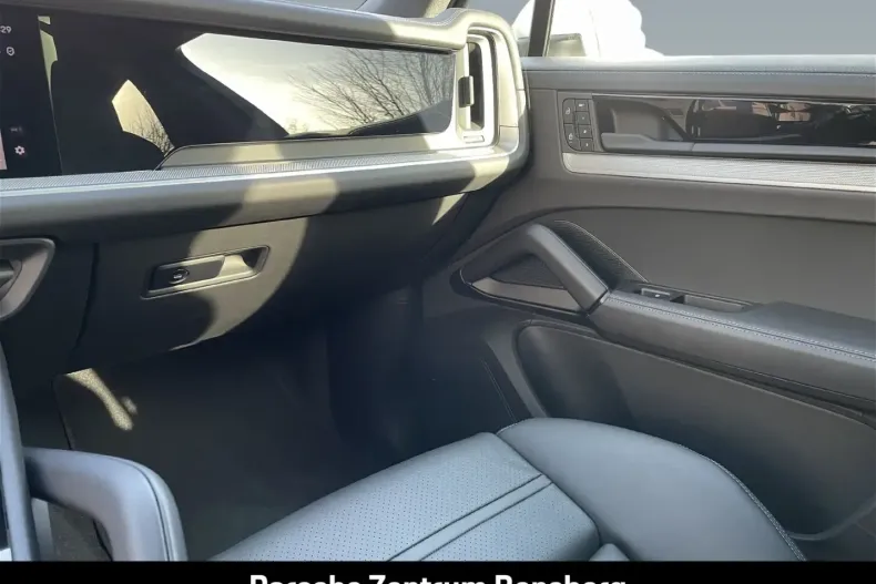 Porsche Cayenne din 2024 cu 6.400 km - oferta POR156277 - foto 22