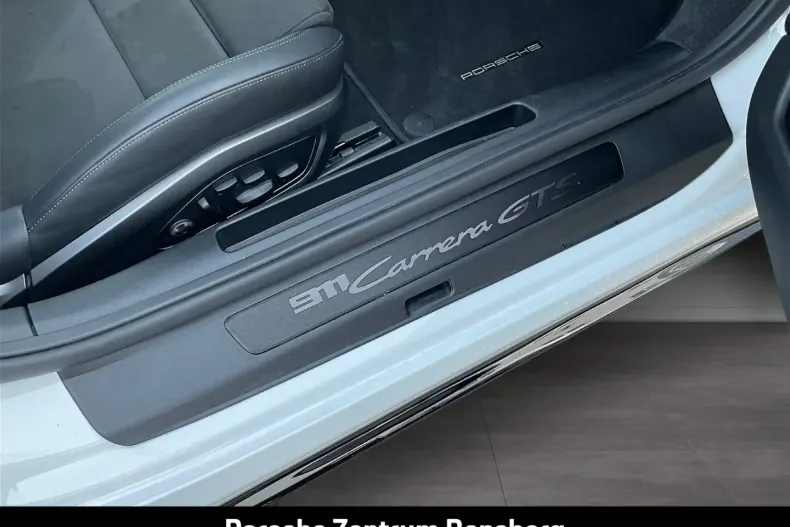Porsche 992 din 2024 cu 7.400 km - oferta POR156278 - foto 21
