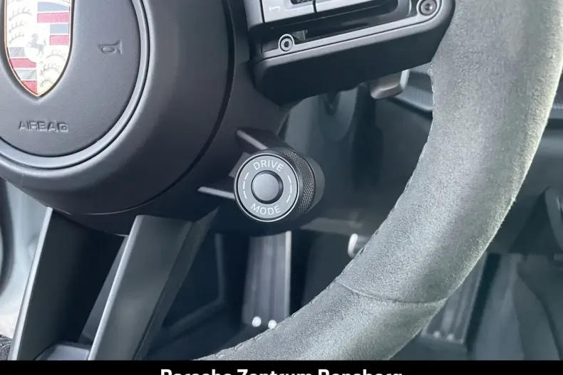 Porsche 992 din 2024 cu 7.400 km - oferta POR156278 - foto 27