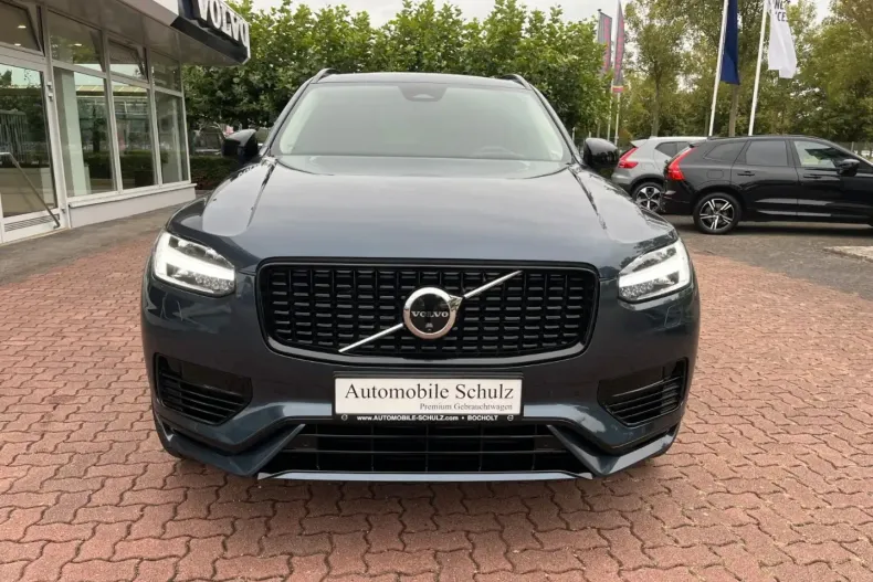 Volvo XC90 din 2024 cu 26.990 km - oferta VOL156280 - foto 3