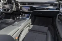 Audi RS6 din 2023 cu 13.821 km - oferta AUD156281 - foto 4