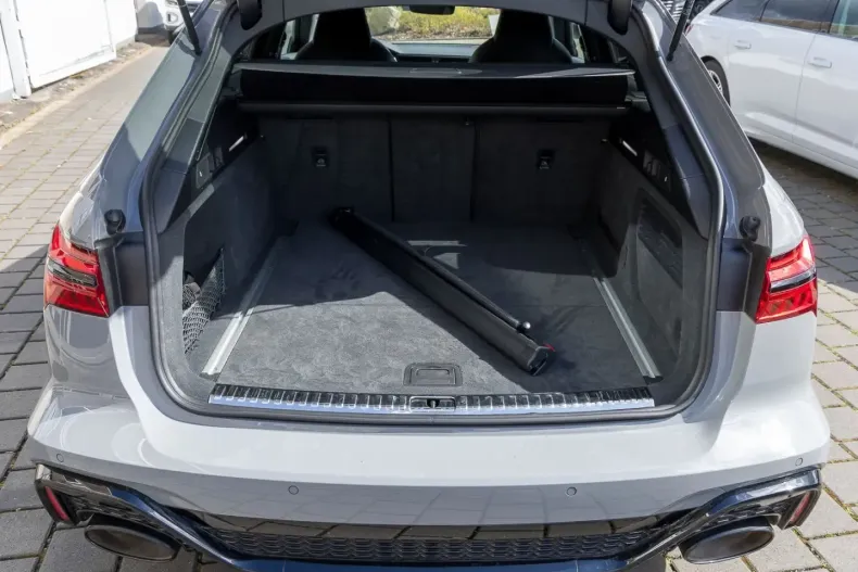 Audi RS6 din 2023 cu 13.821 km - oferta AUD156281 - foto 15