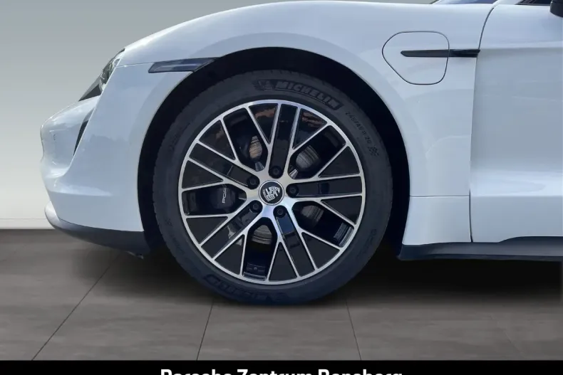 Porsche Taycan din 2022 cu 27.300 km - oferta POR156288 - foto 9