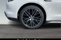 Porsche Taycan din 2022 cu 27.300 km - oferta POR156288 - foto 11