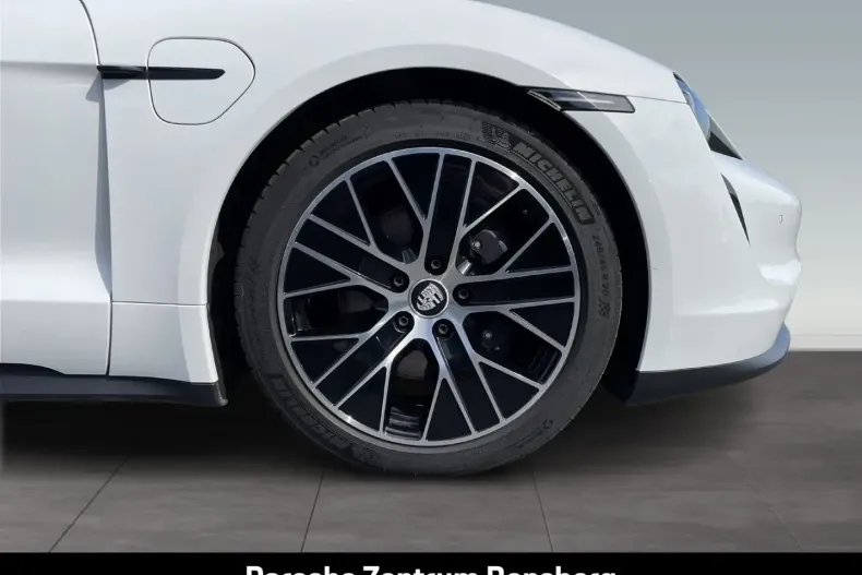 Porsche Taycan din 2022 cu 27.300 km - oferta POR156288 - foto 12