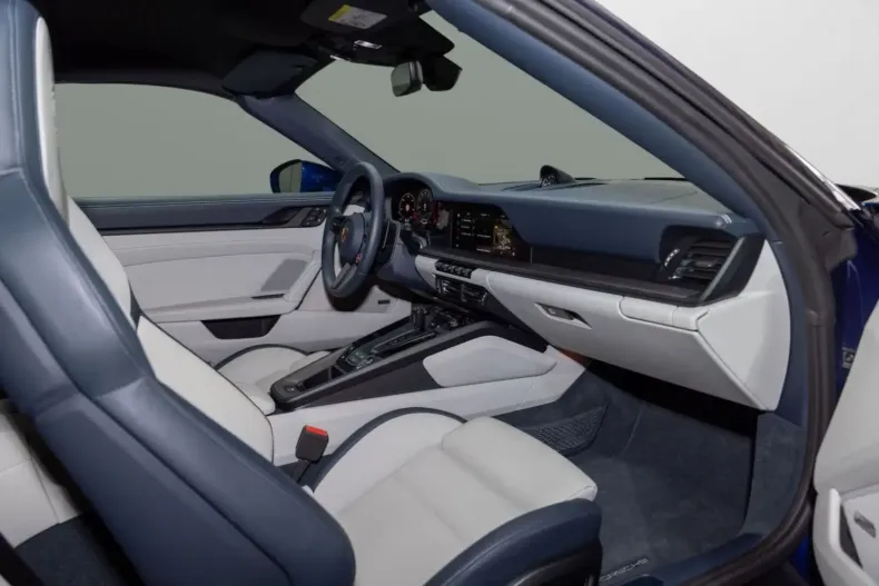 Porsche 992 din 2024 cu 8.100 km - oferta POR156293 - foto 13