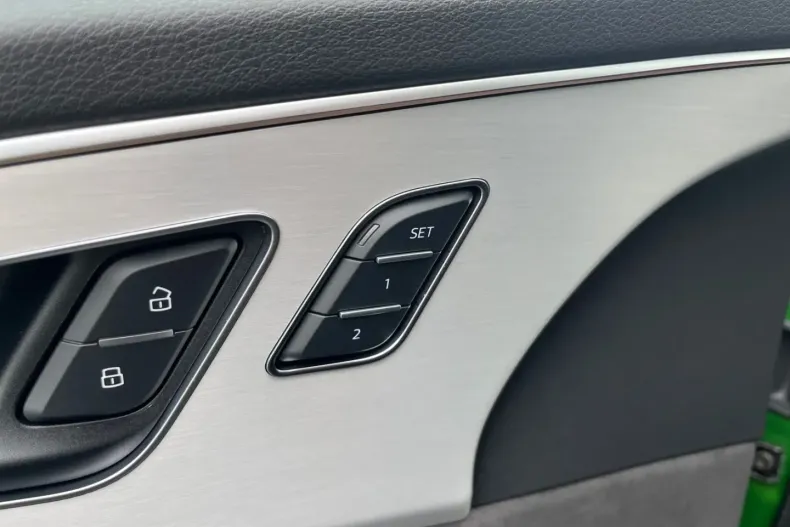 Audi SQ7 din 2022 cu 39.110 km - oferta AUD156294 - foto 18