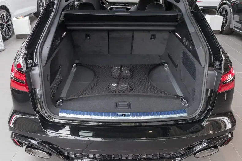 Audi RS6 din 2024 cu 2.250 km - oferta AUD156303 - foto 13