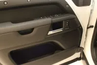 Land Rover Defender din 2024 cu 32.100 km - oferta LAN156304 - foto 12