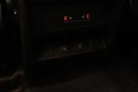 Land Rover Defender din 2024 cu 32.100 km - oferta LAN156304 - foto 17