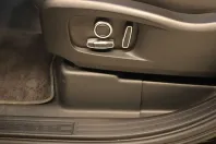 Land Rover Defender din 2024 cu 25.990 km - oferta LAN156305 - foto 17