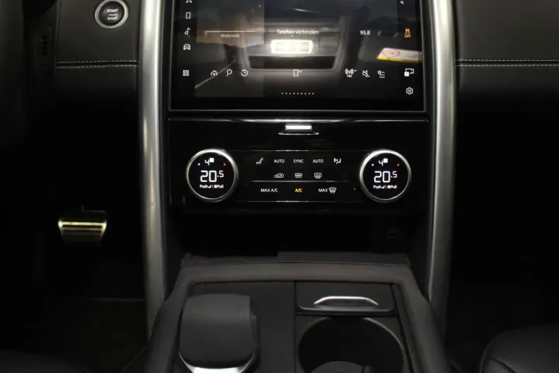 Land Rover Discovery din 2024 cu 16.800 km - oferta LAN156306 - foto 8