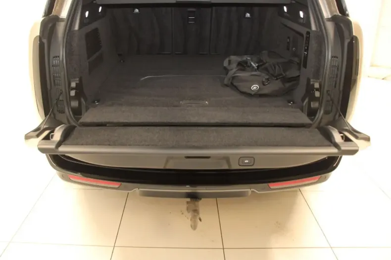 Land Rover Range Rover din 2024 cu 9.600 km - oferta LAN156309 - foto 12