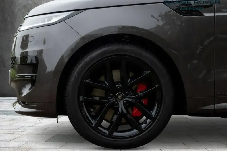 Land Rover Range Rover Sport din 2023 cu 43.835 km - oferta LAN156312 - foto 8