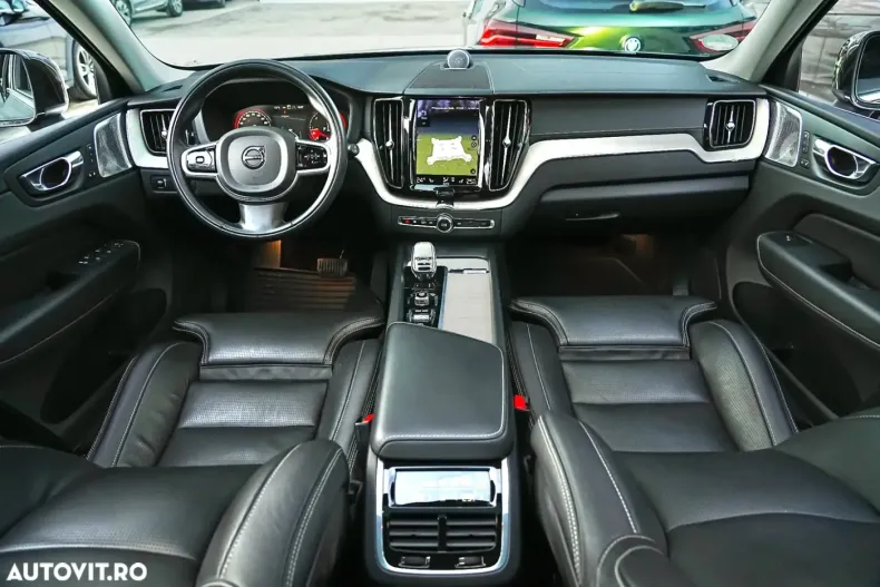 Volvo XC60 din 2020 cu 115.120 km - oferta VOL156316 - foto 4