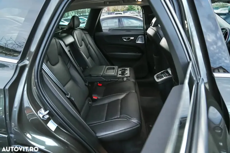 Volvo XC60 din 2020 cu 115.120 km - oferta VOL156316 - foto 21