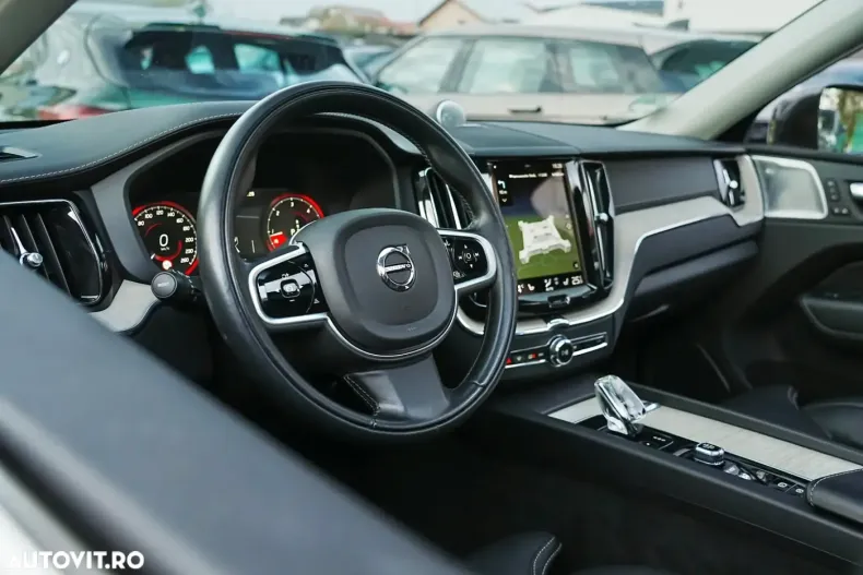 Volvo XC60 din 2020 cu 115.120 km - oferta VOL156316 - foto 27