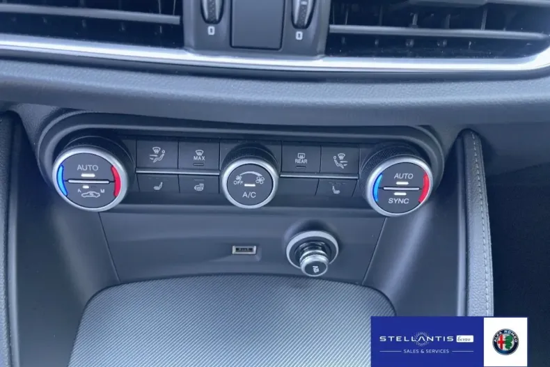 Alfa Romeo Stelvio din 2024 cu 23.110 km - oferta ALF156319 - foto 14