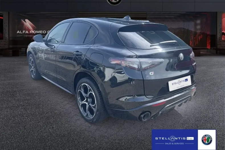 Alfa Romeo Stelvio din 2024 cu 48.620 km - oferta ALF156320 - foto 2