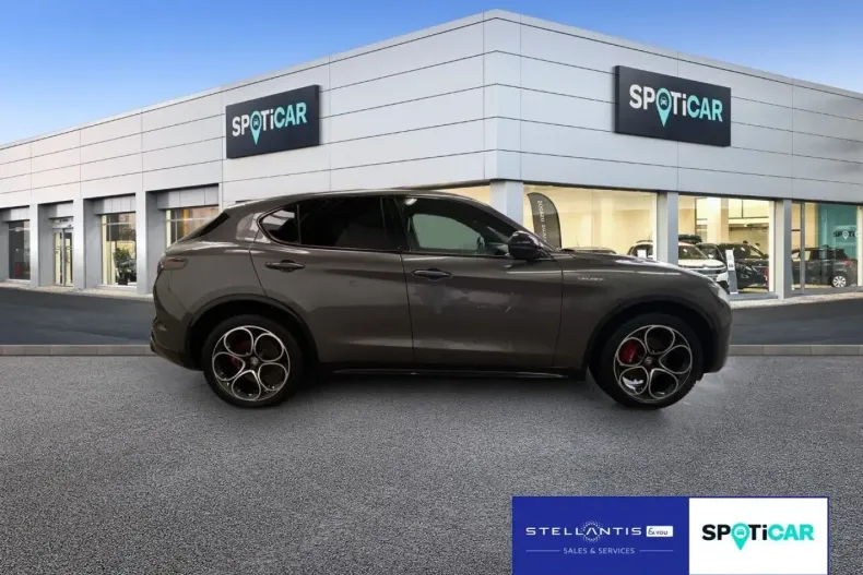 Alfa Romeo Stelvio din 2024 cu 41.760 km - oferta ALF156321 - foto 4