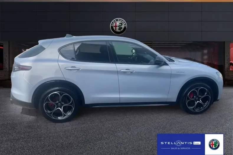 Alfa Romeo Stelvio din 2024 cu 45.550 km - oferta ALF156322 - foto 4