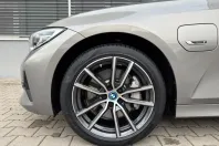 BMW 330 din 2022 cu 83.990 km - oferta BMW156323 - foto 5